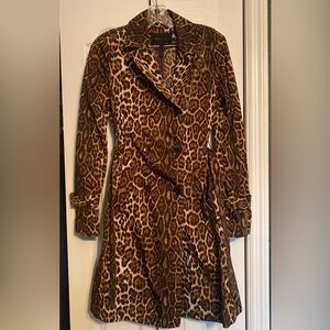 🐆 leopard print trench coat